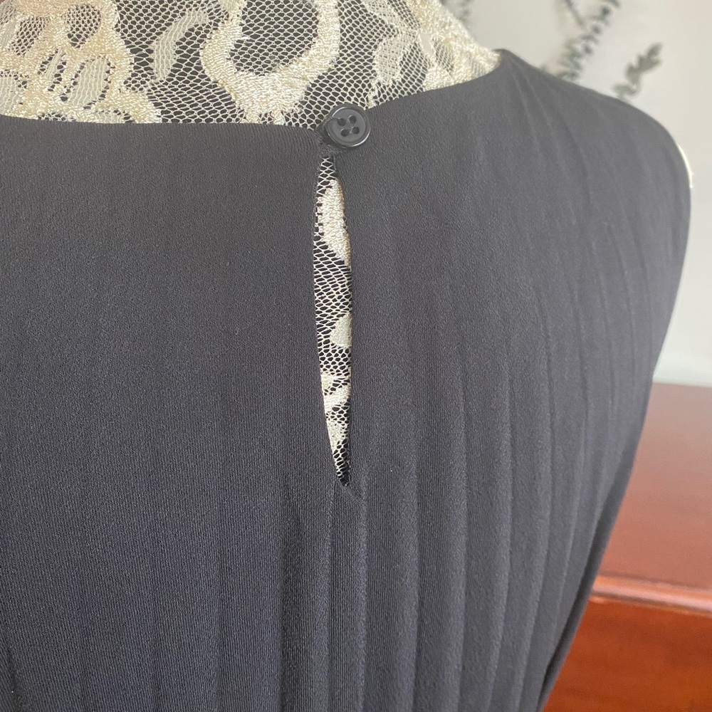 TAHARI NWT black pleated dress size XL - Picture 8 of 14